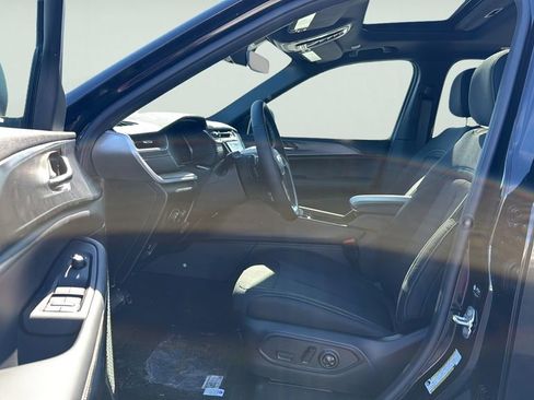 New 2026 Jeep Grand Cherokee Laredo image 22