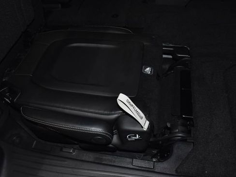 New 2026 Chrysler Pacifica Select image 31