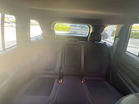 Certified 2025 Jeep Grand Cherokee Laredo X image 25