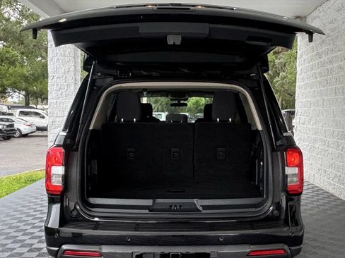 Used 2023 Ford Expedition XL AWD/4WD image 9