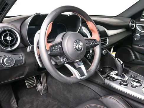 New 2025 Alfa Romeo Giulia w/ Driving Assist Package image 3