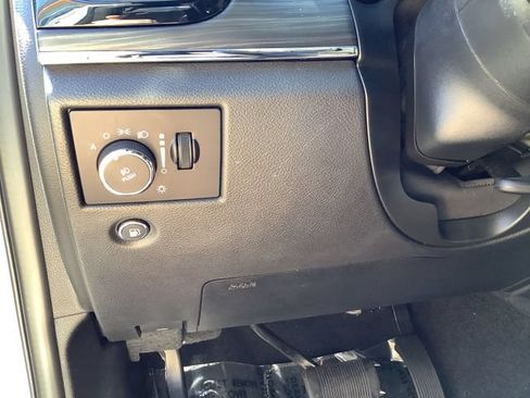 Used 2021 Jeep Grand Cherokee Limited w/ Quick Order Package 28K 80th AWD/4WD image 15