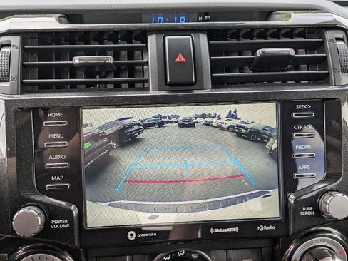Used 2020 Toyota 4Runner Venture w/ Moonroof Package AWD/4WD image 25