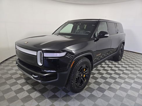 Used 2024 Rivian R1S Adventure AWD/4WD image 1