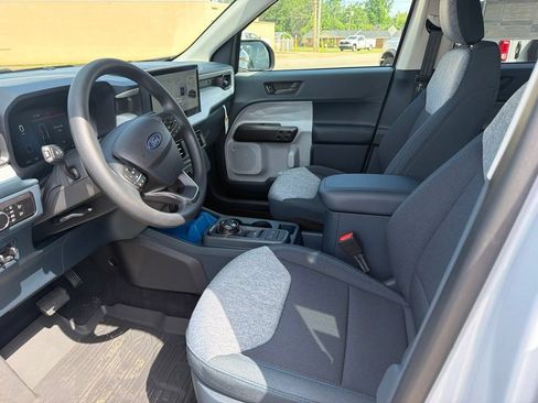 New 2026 Ford Maverick XLT w/ 4K Tow Package AWD/4WD image 9