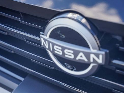 New 2026 Nissan Kicks SR image 12