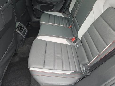 New 2026 Volkswagen GTI SE image 11