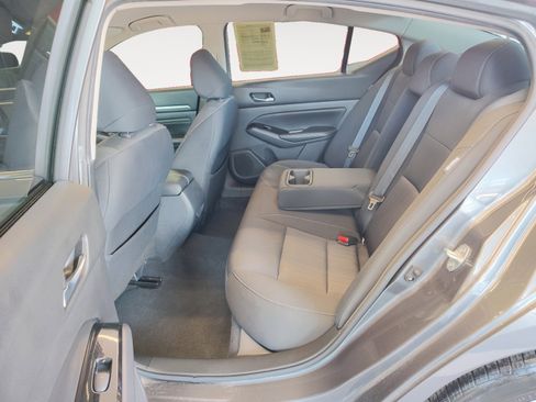 Used 2021 Nissan Altima 2.5 SV image 23