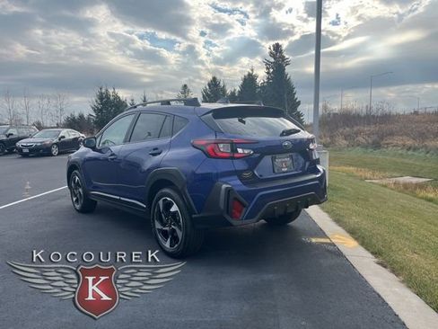 New 2026 Subaru Crosstrek 2.5i Limited w/ Crosstrek Mirror Package image 4