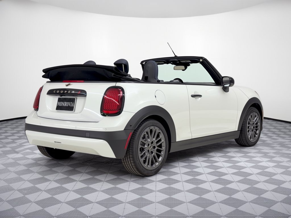 Used 2026 MINI Cooper S FWD image 9