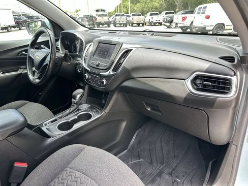 Certified 2022 Chevrolet Equinox LT FWD image 28