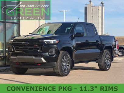 Used 2024 Chevrolet Colorado Z71 w/ Z71 Convenience Package 2