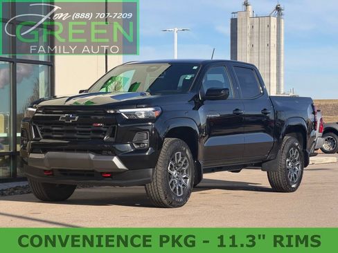 Used 2024 Chevrolet Colorado Z71 w/ Z71 Convenience Package 2 image 1