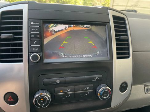 Used 2019 Nissan Frontier S image 20