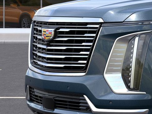 New 2025 Cadillac Escalade Premium Luxury Platinum image 13
