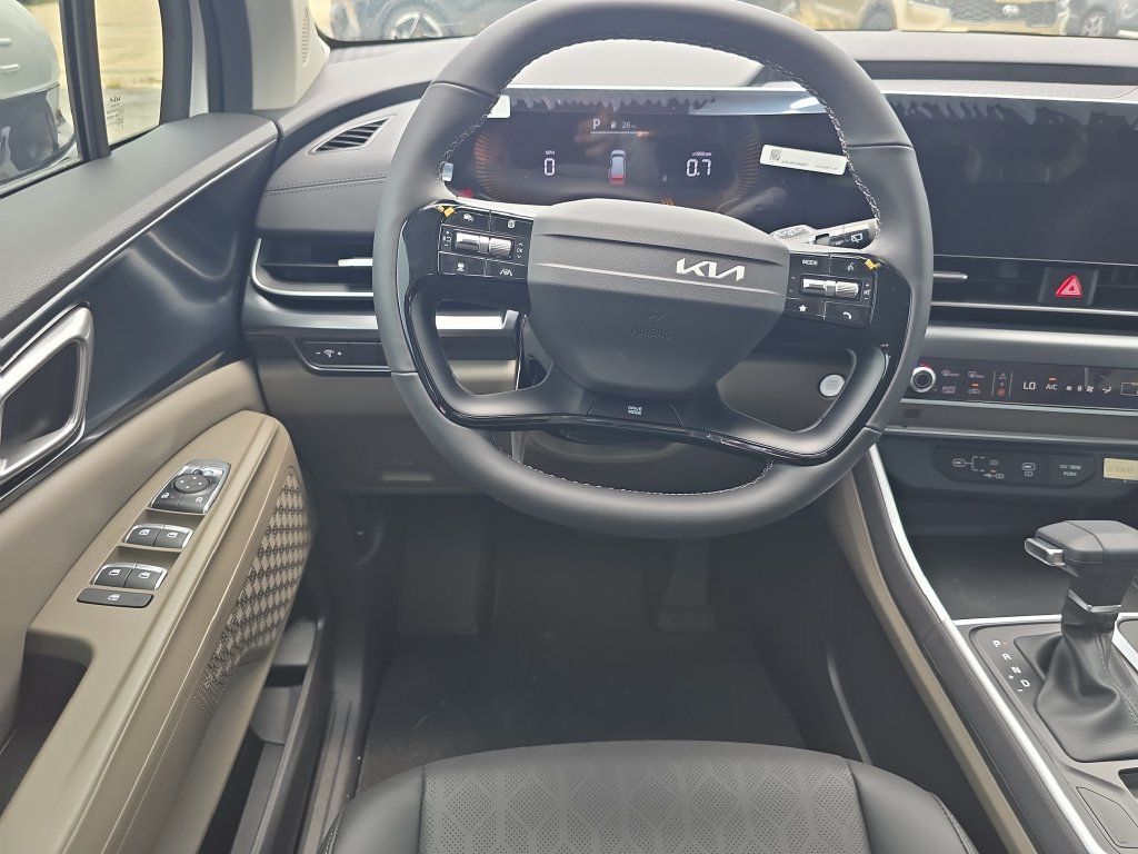 New 2027 Kia Carnival FWD image 13