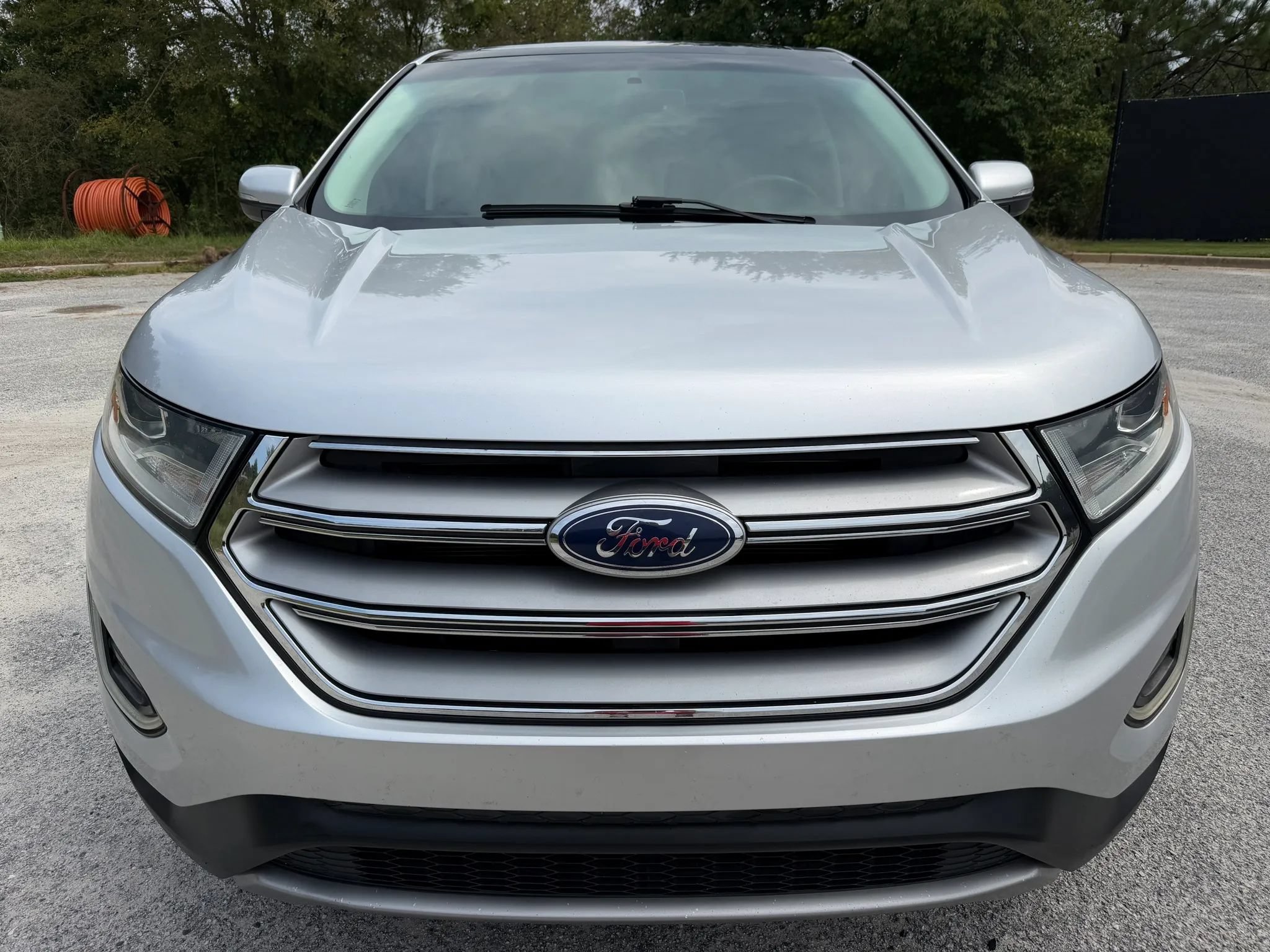 Used 2018 Ford Edge Titanium w/ Equipment Group 301A FWD image 8