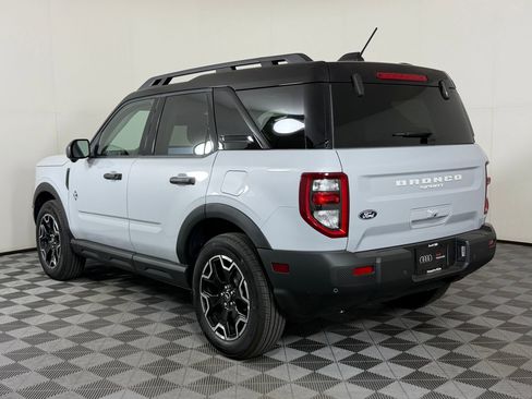 Used 2026 Ford Bronco Sport Outer Banks w/ Outer Banks Tech Package+ AWD/4WD image 3