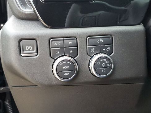 New 2025 GMC Sierra 2500 SLE w/ SLE Convenience Package image 49