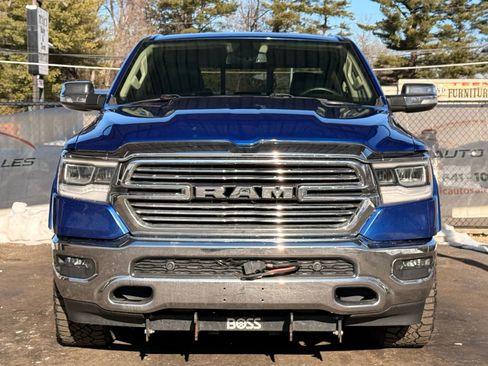 Used 2019 RAM 1500 Laramie AWD/4WD image 5