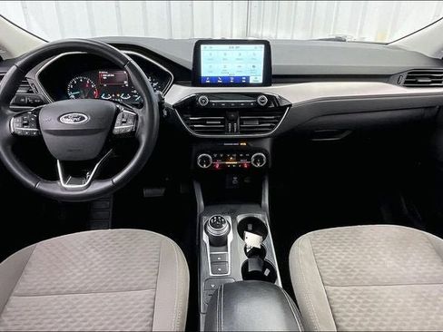 Used 2022 Ford Escape SE w/ SE Sport Appearance Package AWD/4WD image 15