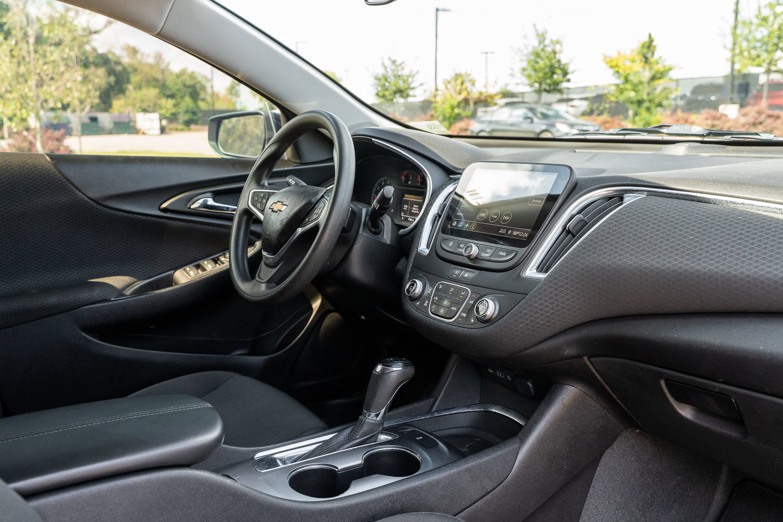 Used 2020 Chevrolet Malibu LT FWD image 12