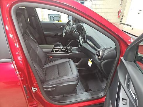 New 2026 Chevrolet Equinox LT w/ Convenience Package II image 28