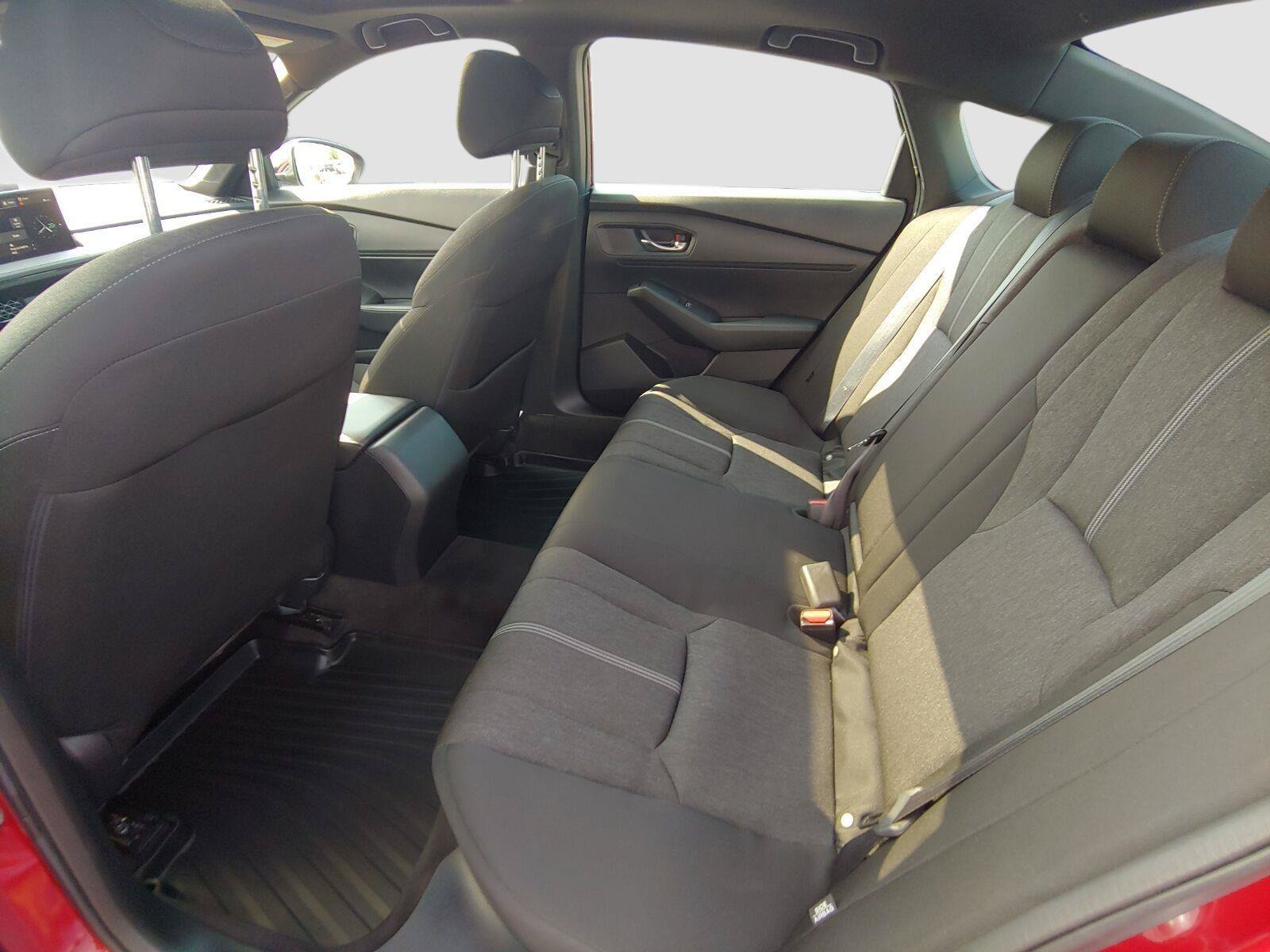 Used 2023 Honda Accord Sport image 25