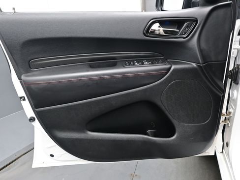 Used 2022 Dodge Durango R/T w/ Blacktop Package image 9