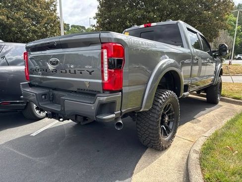 Used 2024 Ford F250 XLT w/ Black Appearance Package AWD/4WD image 18
