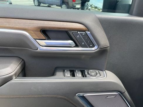 Certified 2024 Chevrolet Silverado 3500 High Country w/ High Country Premium Package AWD/4WD image 16