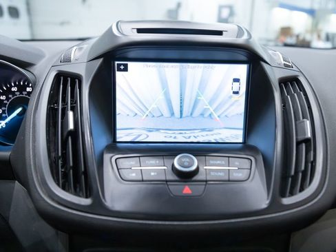 Used 2018 Ford Escape SEL image 22