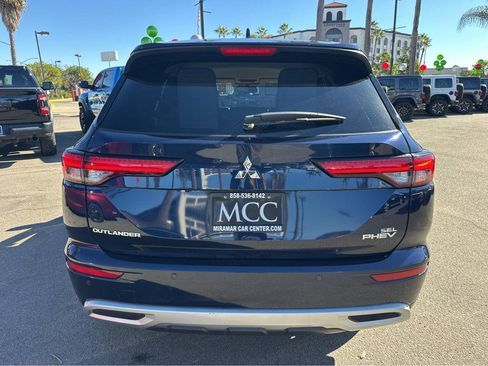 Used 2023 Mitsubishi Outlander SEL image 12