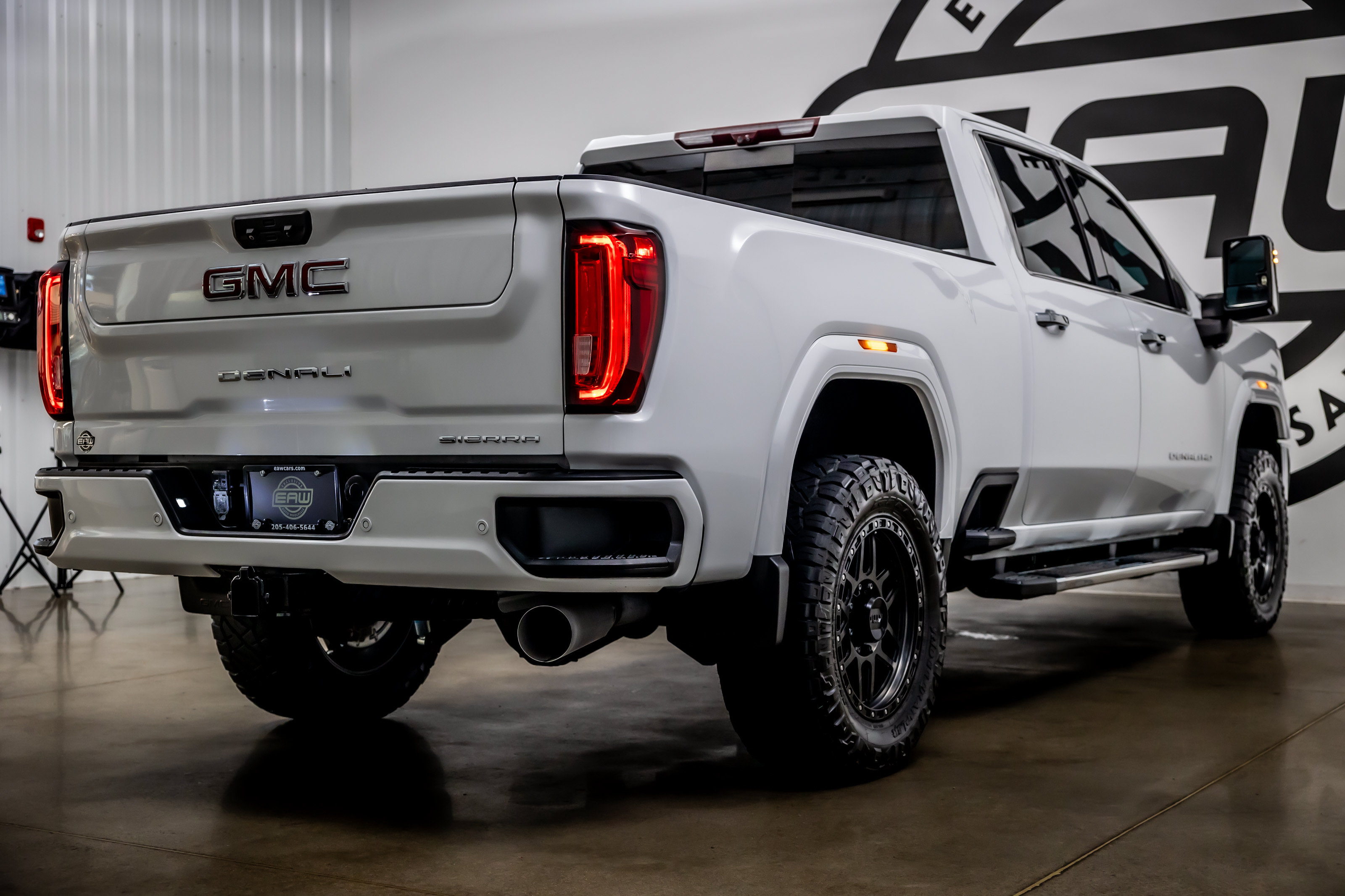 Used 2020 GMC Sierra 2500 Denali w/ Denali Ultimate Package AWD/4WD image 35