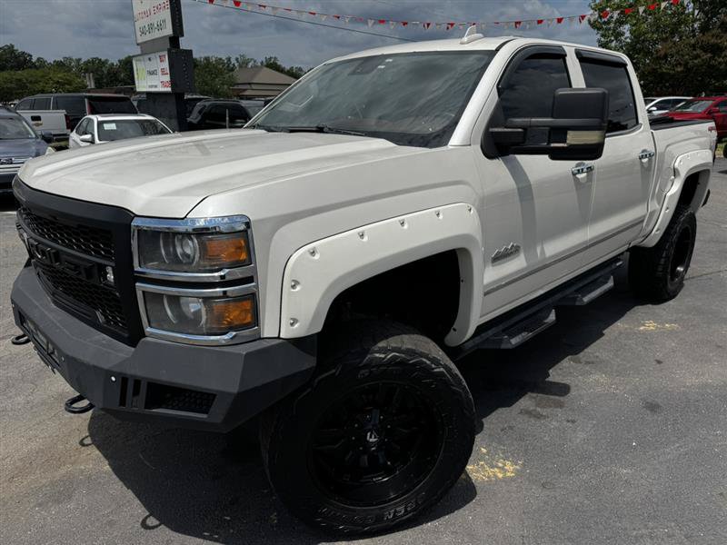 Used 2015 Chevrolet Silverado 1500 High Country w/ High Country Premium Package AWD/4WD image 2