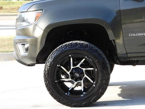 Used 2018 Chevrolet Colorado Z71 image 19