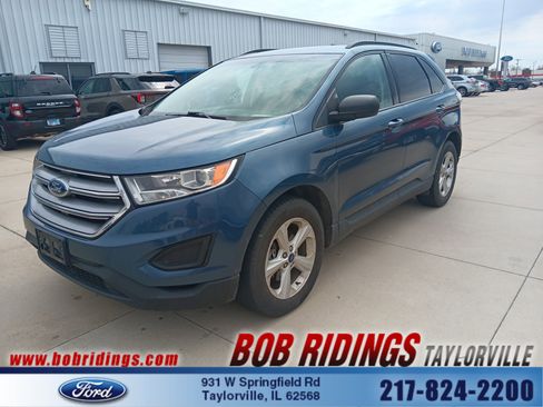 Used 2018 Ford Edge SE image 1