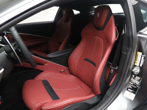 Certified 2024 Ferrari Roma image 15