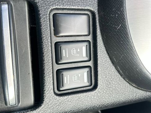 Used 2006 Nissan 350Z Touring RWD image 19