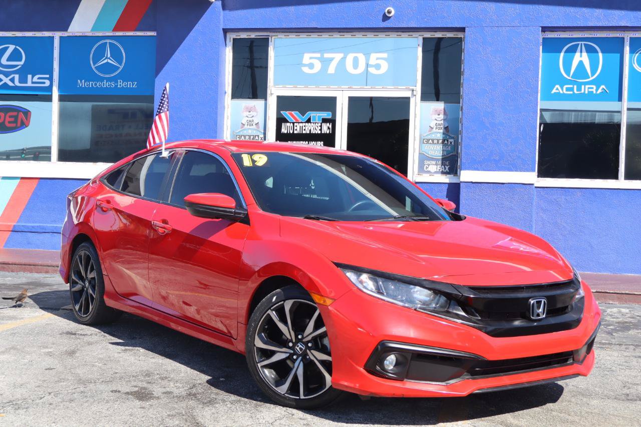 Used 2019 Honda Civic Sport image 2