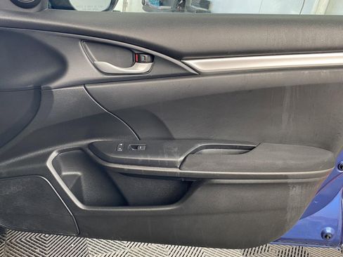 Used 2019 Honda Civic Sport image 7