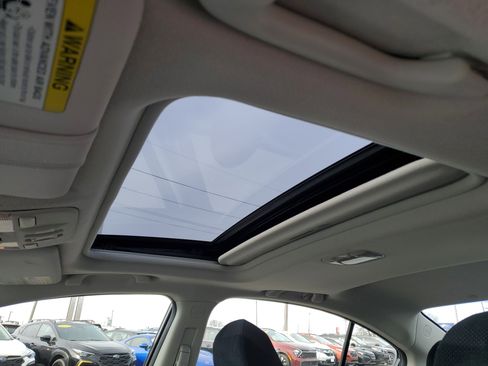 Used 2015 Subaru Impreza 2.0i Premium image 15