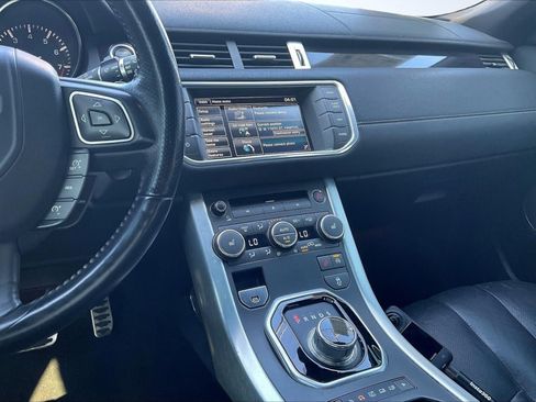 Used 2014 Land Rover Range Rover Evoque Dynamic image 6
