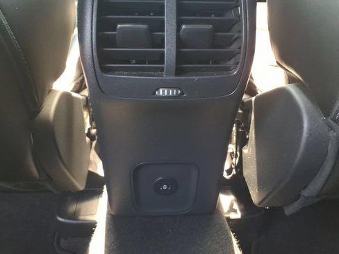 Used 2025 Ford Escape ST-Line FWD image 13