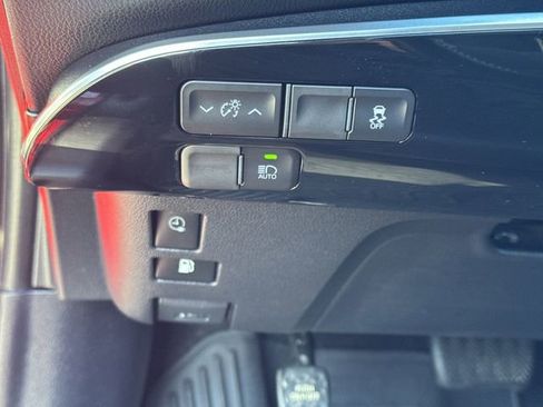 Certified 2018 Toyota Prius Prime Premium image 20