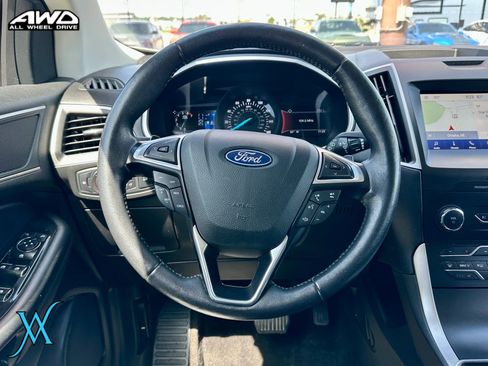 Used 2020 Ford Edge SEL w/ Cold Weather Package AWD/4WD image 29