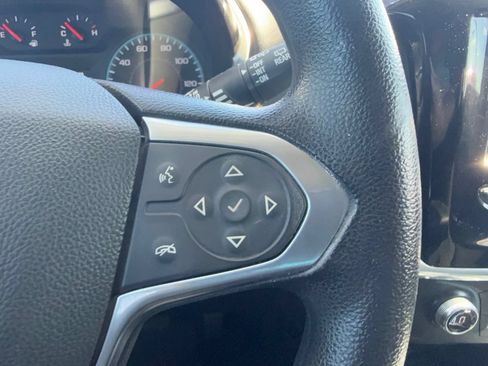 Certified 2020 Chevrolet Traverse LS FWD image 15