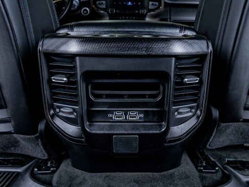 Used 2023 RAM 1500 Big Horn AWD/4WD image 35