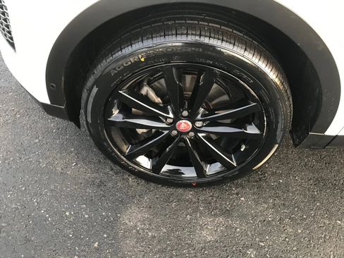 Used 2018 Jaguar E-PACE S image 44