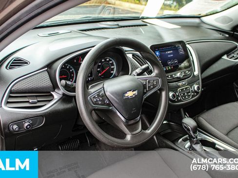 Used 2023 Chevrolet Malibu LT image 21